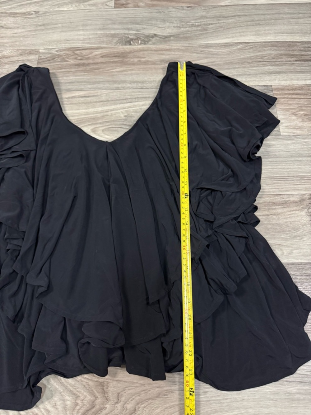 Express Ruffle V Neck Top Blouse in Black Size XL NWT - Picture 7 of 8